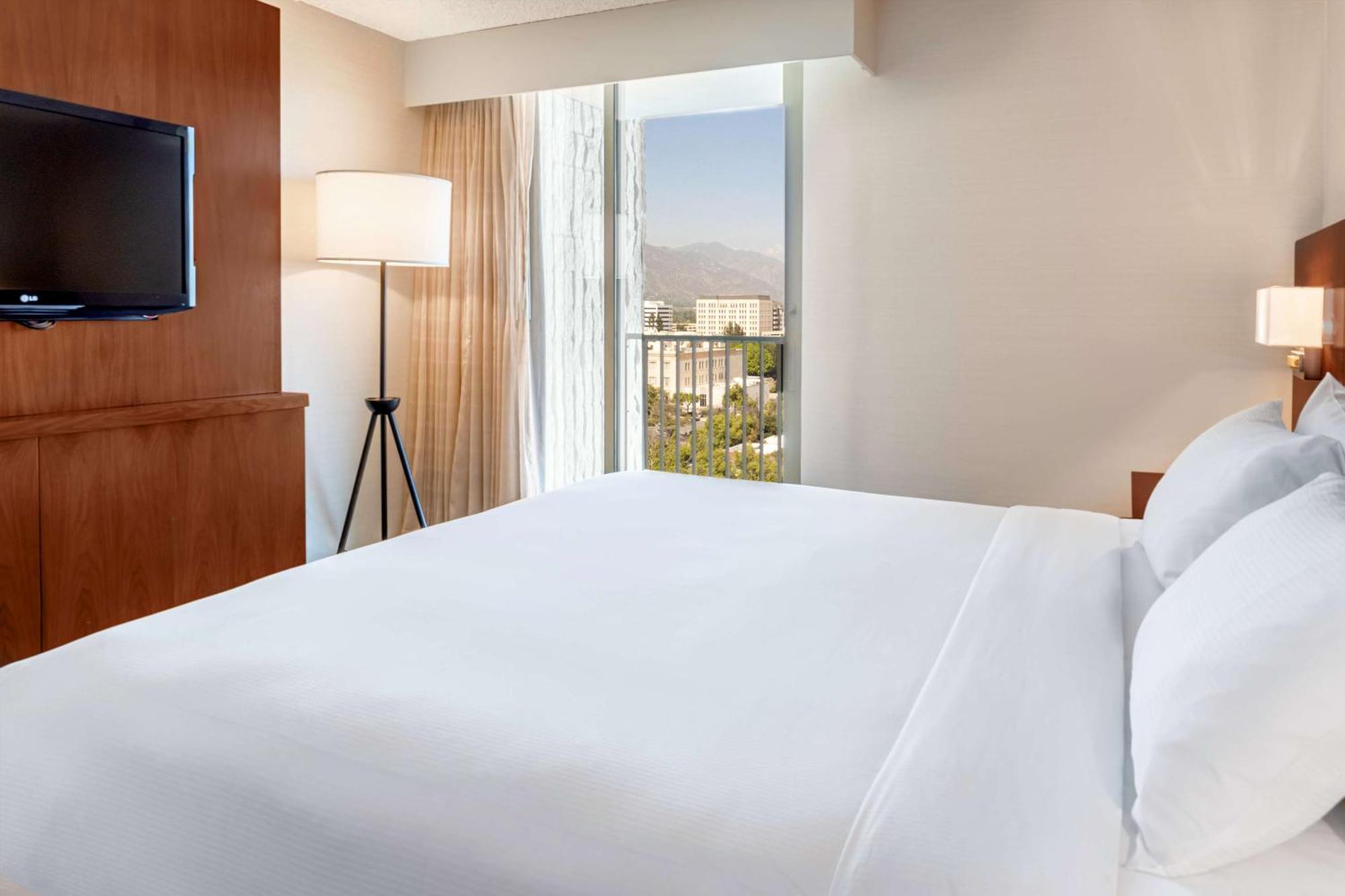 Готель Hilton Пасадена Екстер'єр фото